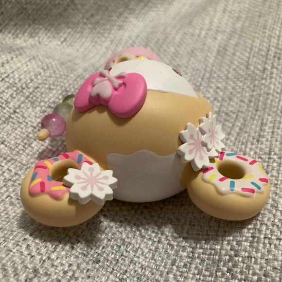 Tokidoki x Hello Kitty and Friends Cherry Blossom Series 3 Blind Box Figure - Picture 4 of 15